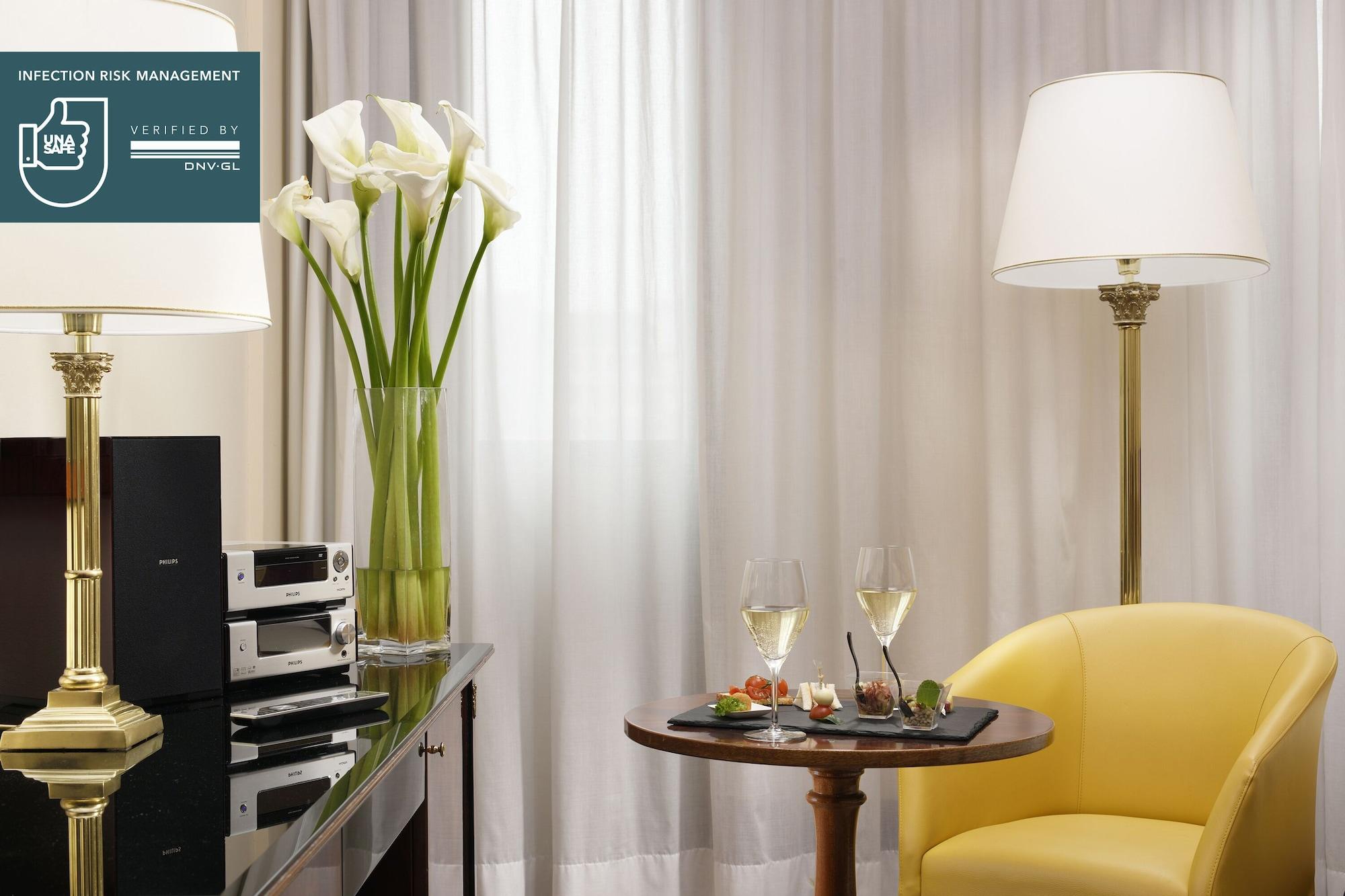 Una Hotels Scandinavia Milano Eksteriør bilde