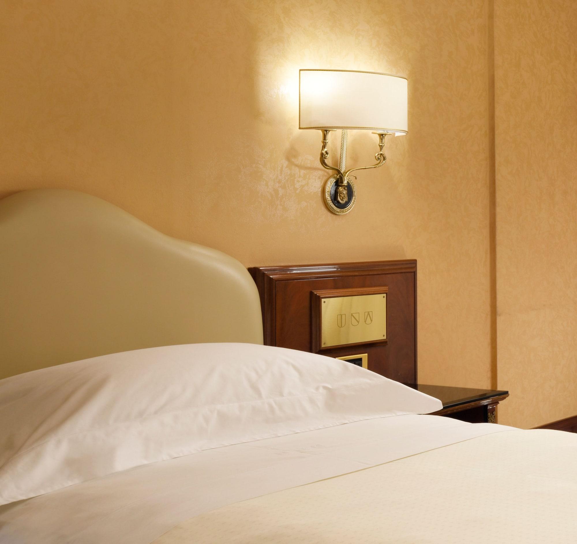 Una Hotels Scandinavia Milano Eksteriør bilde