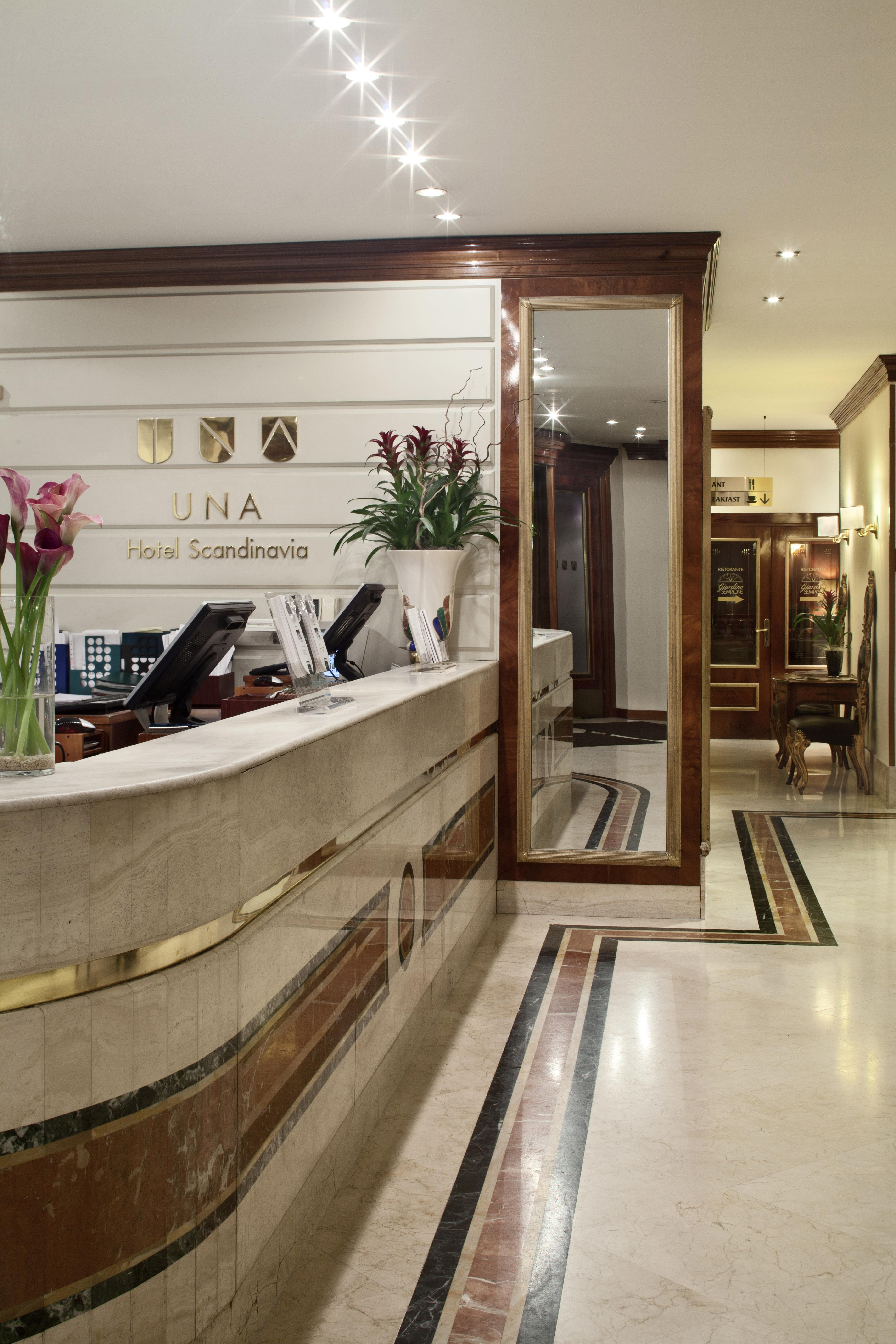 Una Hotels Scandinavia Milano Eksteriør bilde