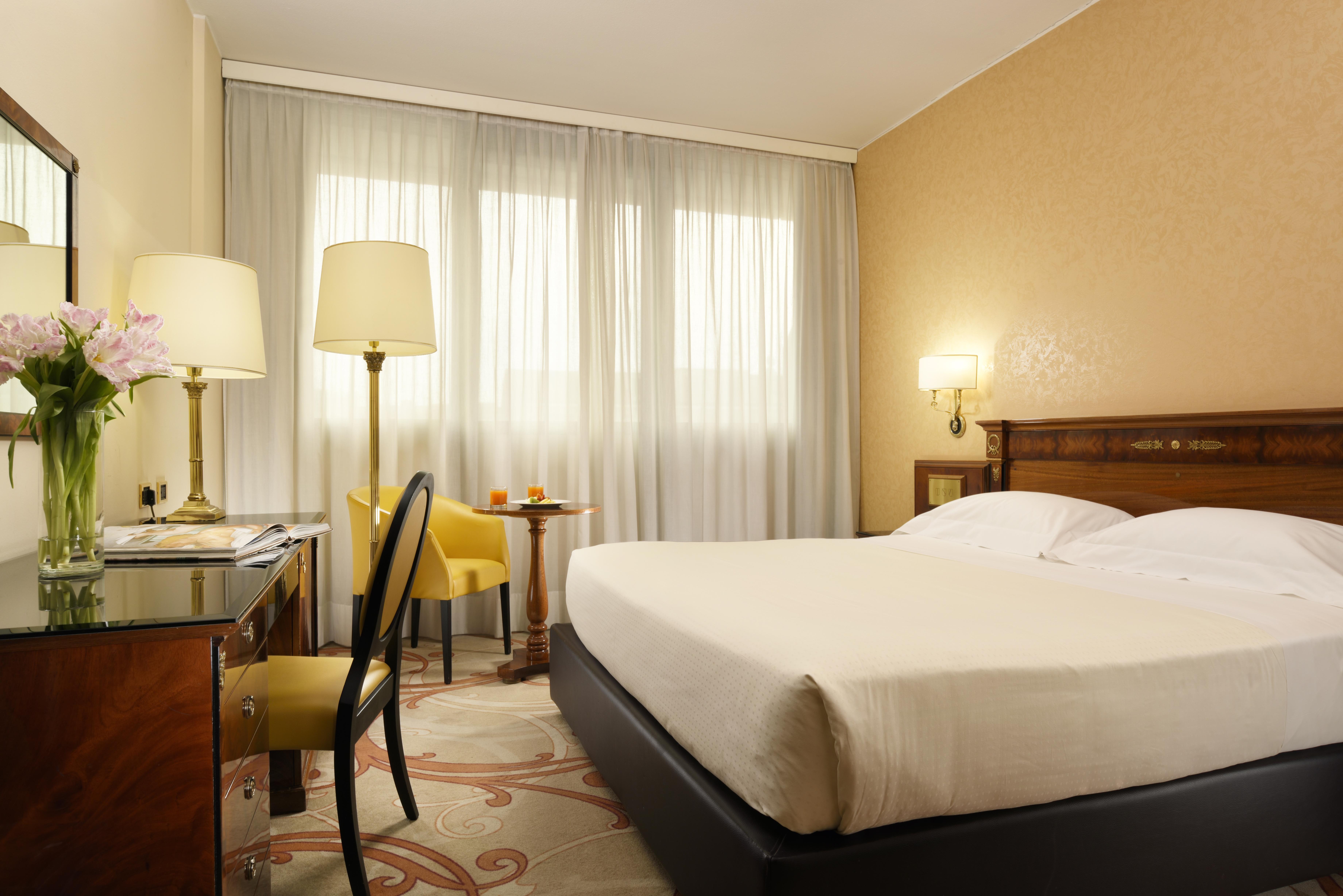 Una Hotels Scandinavia Milano Eksteriør bilde